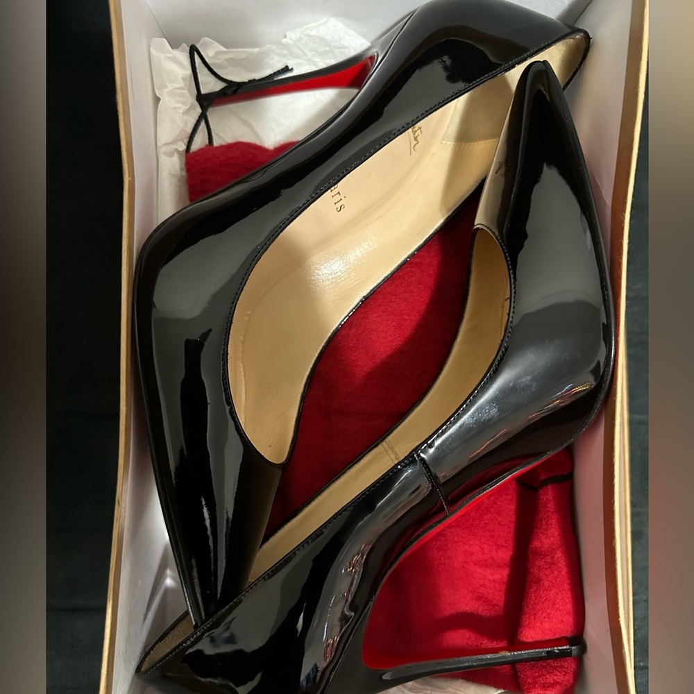 Authentic Christian louboutin - Picture 1 of 6